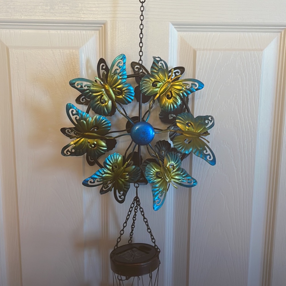 Brand New Liffy Solar Butterfly Wind Chime - Picture 2 of 3